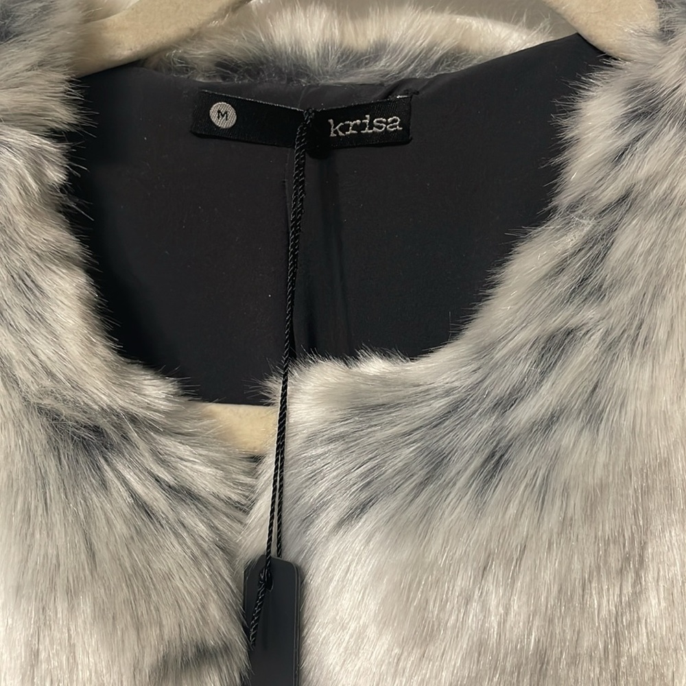 Krisa Camila Faux Fur Jacket in Glacial - Picture 5 of 6